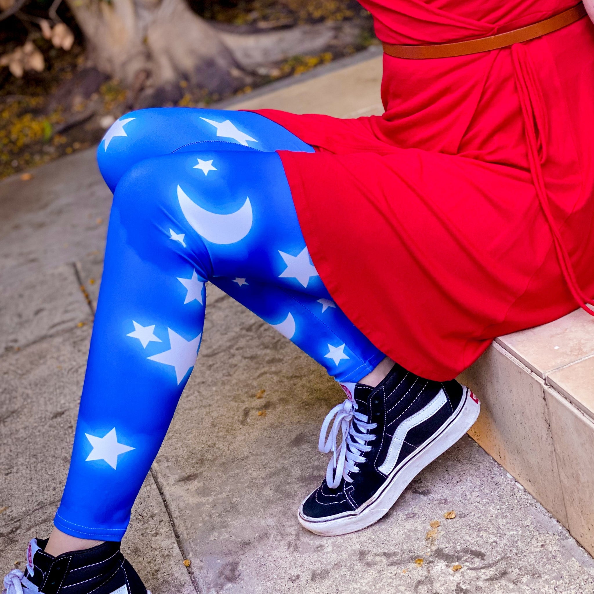 Sorcerer's Surrounded By Magic Leggings (Adult Traditional/Capris